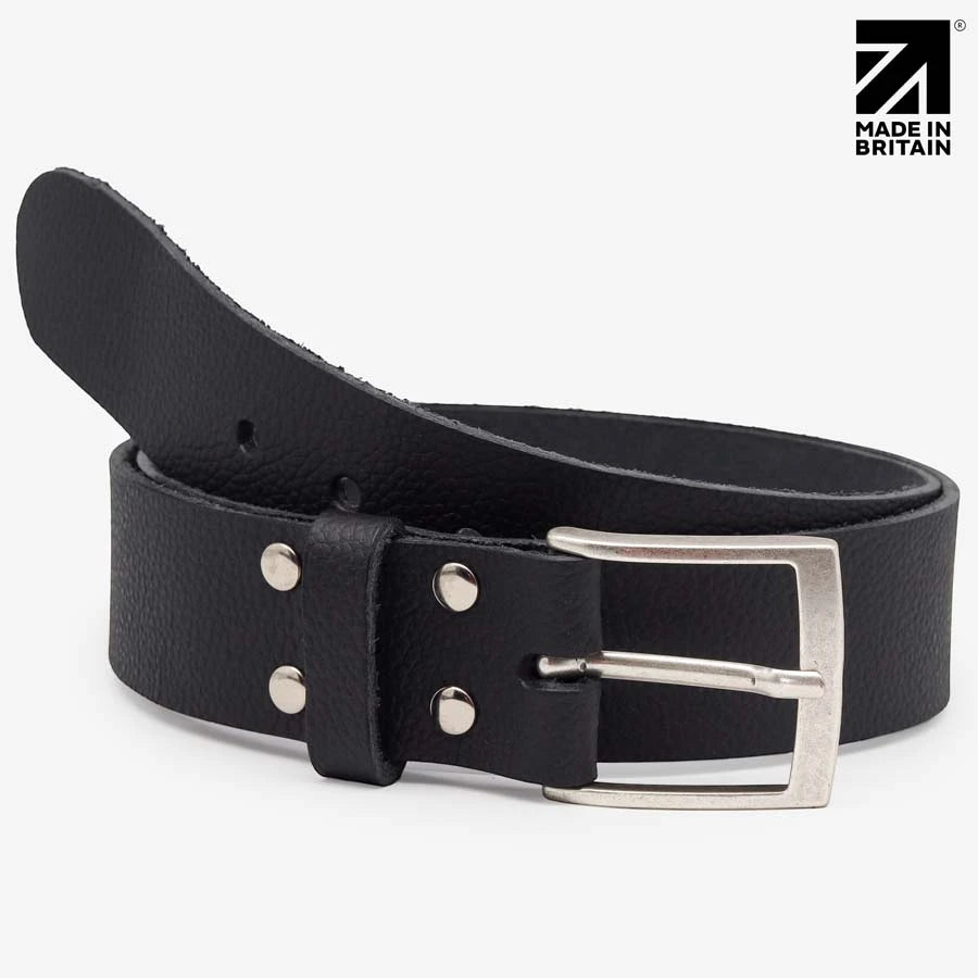 Rolled black 40mm English full-grain leather belt with polished nickel buckle