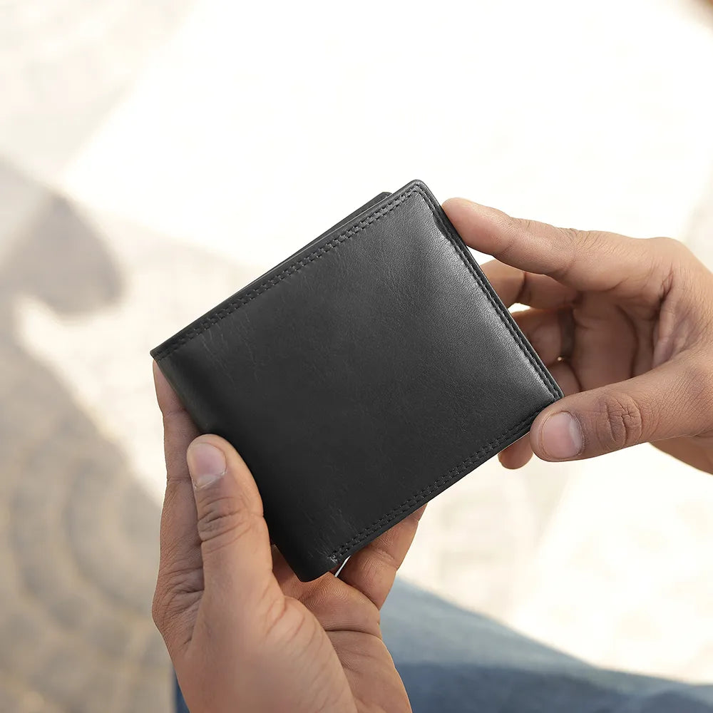 Bifold Leather Wallet For Men &#8211; Marcus Leon Black 07