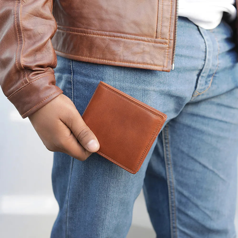 Bifold Leather Wallet For Men &#8211; Marcus Leon Brown 07