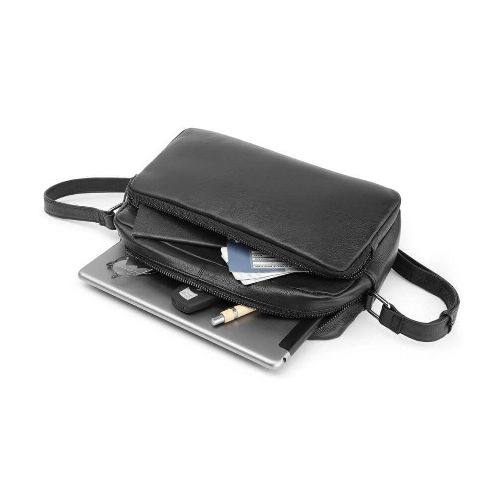 Black-Leather-Handbag-Zip-Top-Hudson-5620-4.jpg
