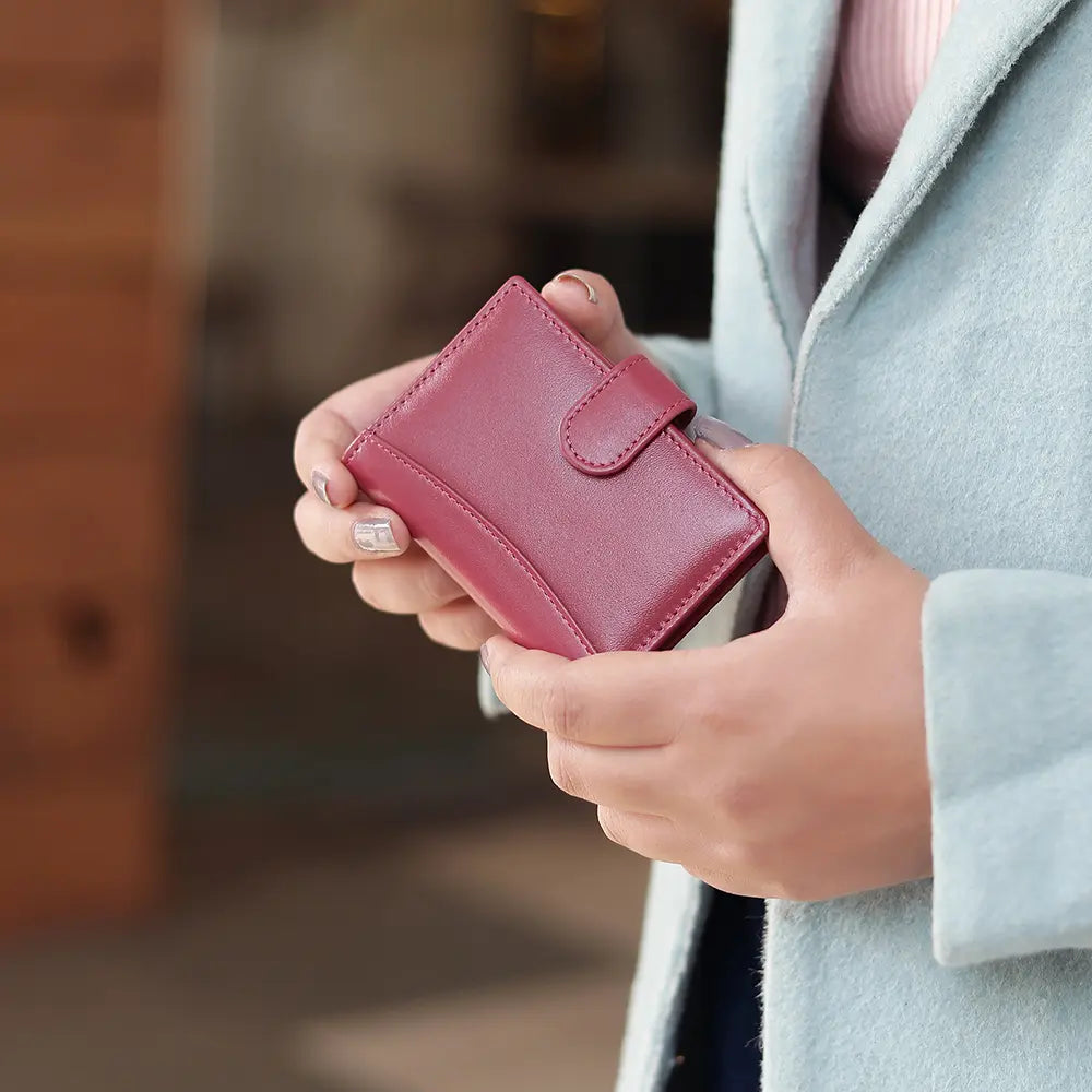 Bordeaux Premium Leather RFID Credit Card Holder 6