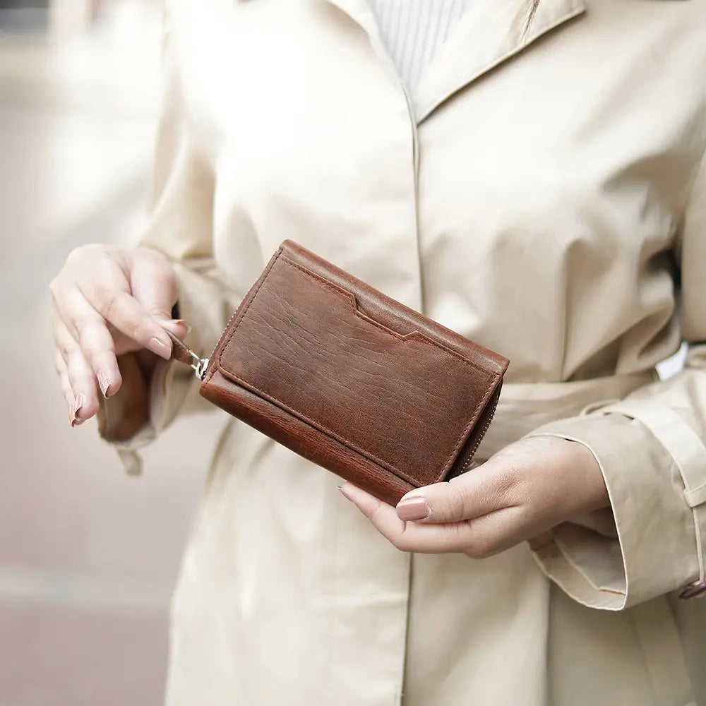 Brown Leather Purse Trifold Eterna Horizon 07