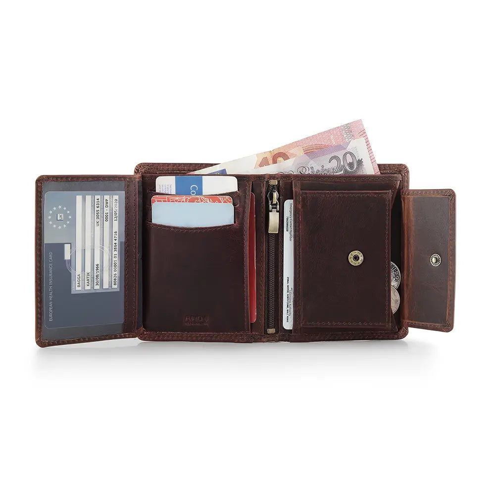 Brown Leather Trifold Wallet – Manhattan New York 1