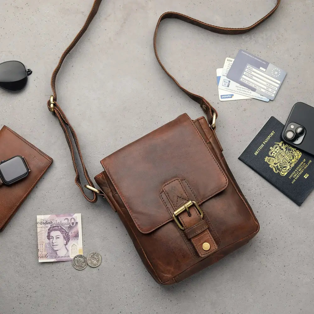 Men’s Leather Crossbody Messenger Bag