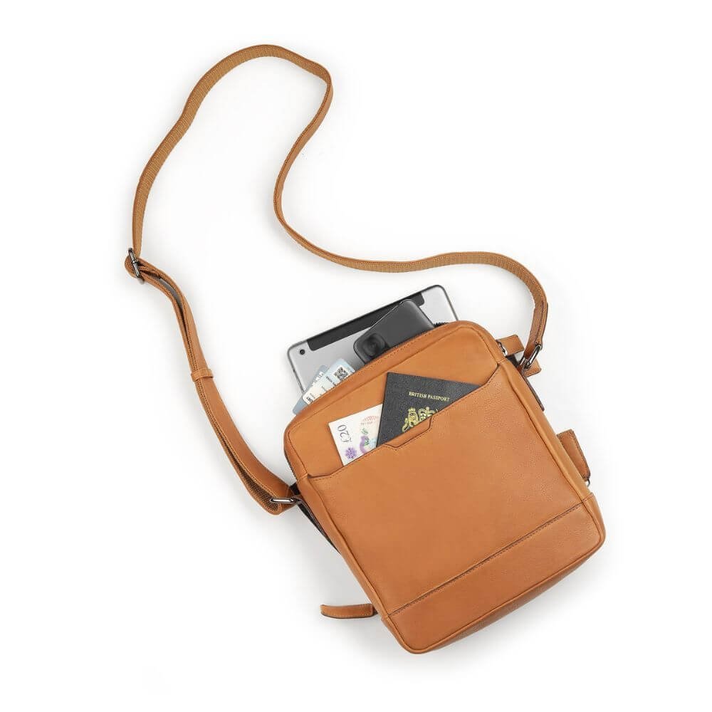 Cognac-Leather-Messenger-Bag-Zip-Top-Hudson-5520-7.jpg