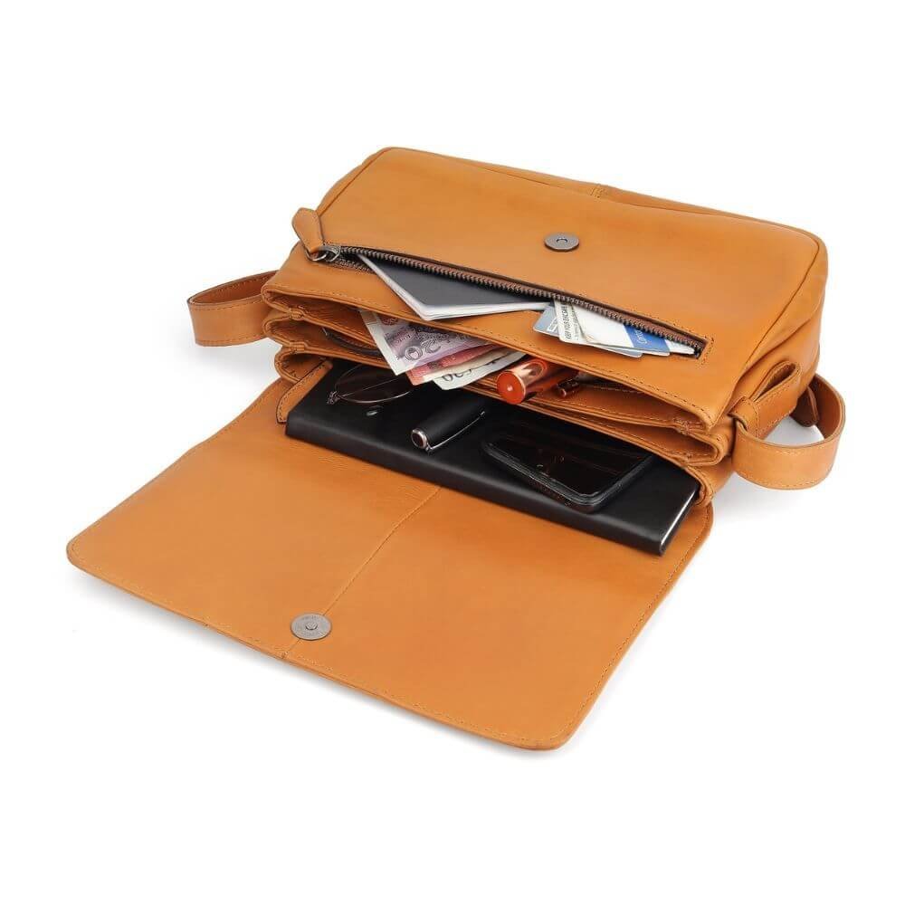 Cognac-Waxy-Leather-Triple-Zipper-Handbag-Chester-3313.jpg