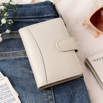 Compact Leather Credit Card Holder
