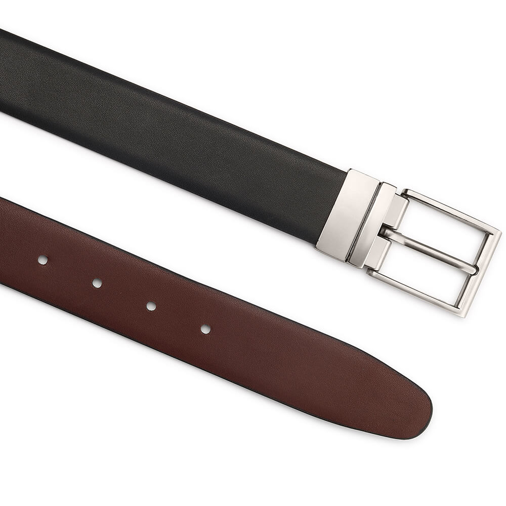 Reversible belt showing black or brown option