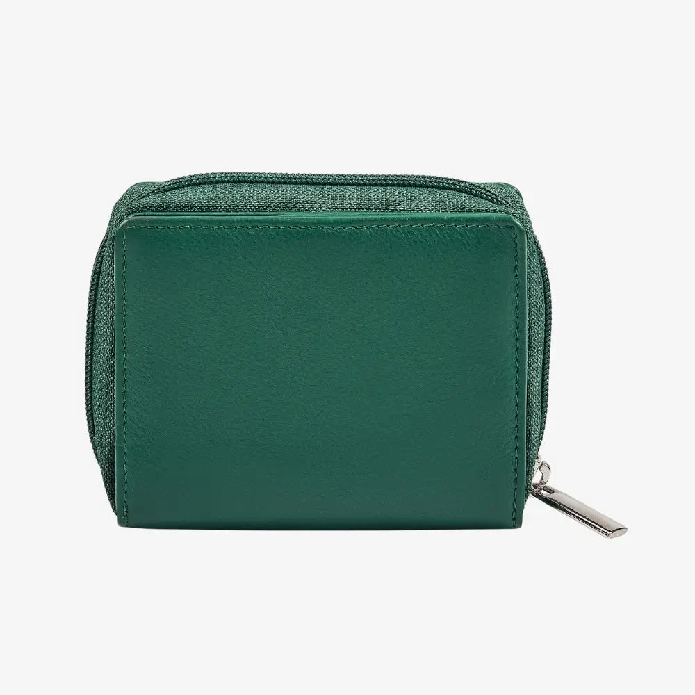 Stylish green leather purse for everyday essentials 