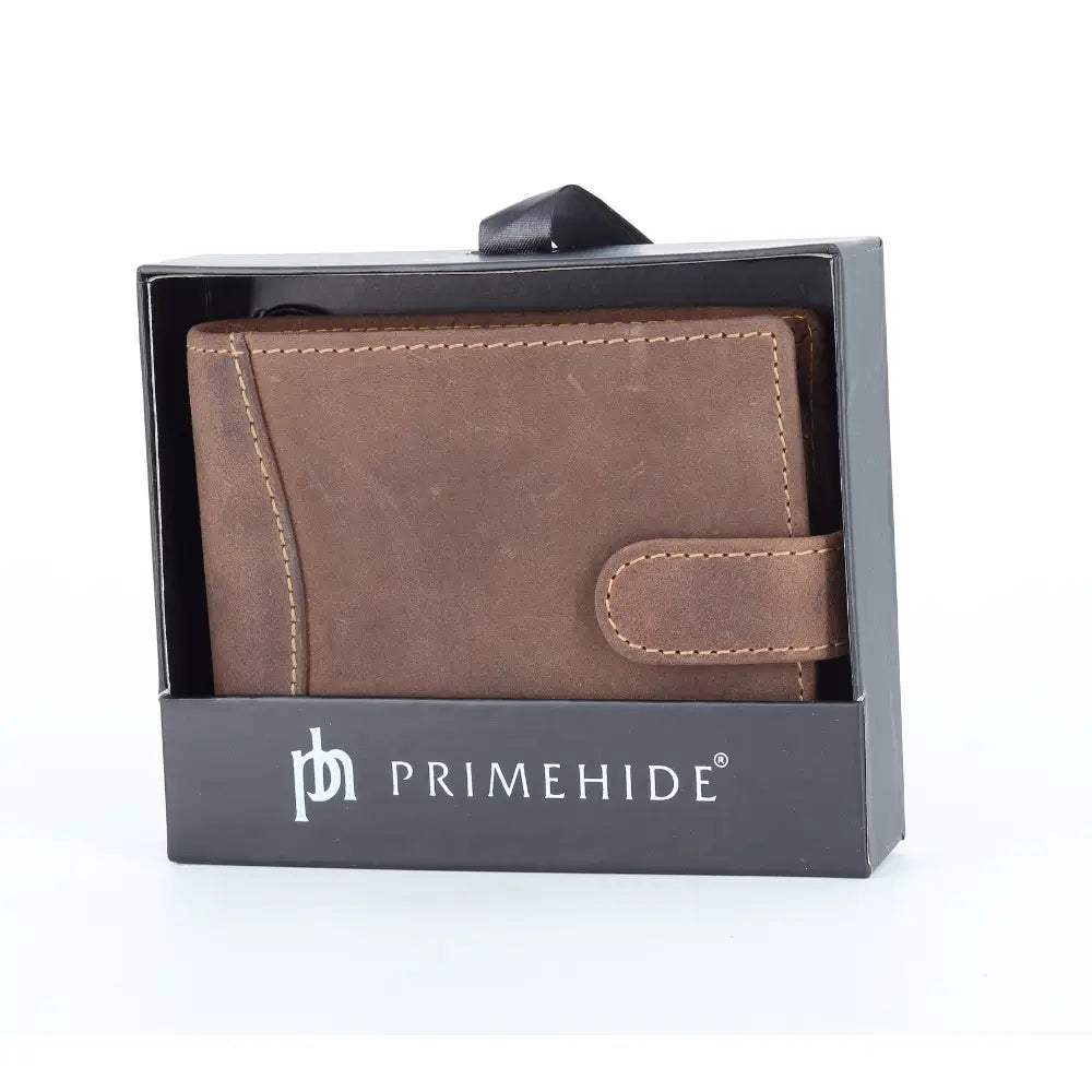 Hunter Brown leather wallet in a PRIMEHIDE box on a white background