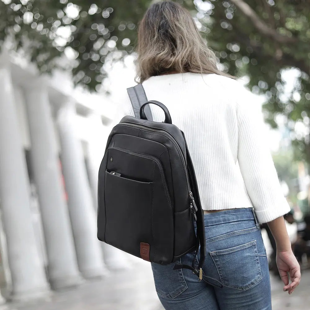 Leather Backpack Morgan Tuscan Black-8