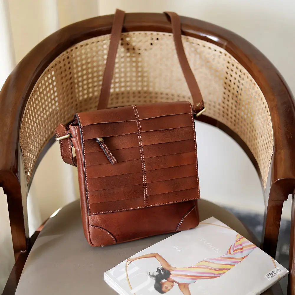 Leather Crossbody Handbag Ridgeback-3