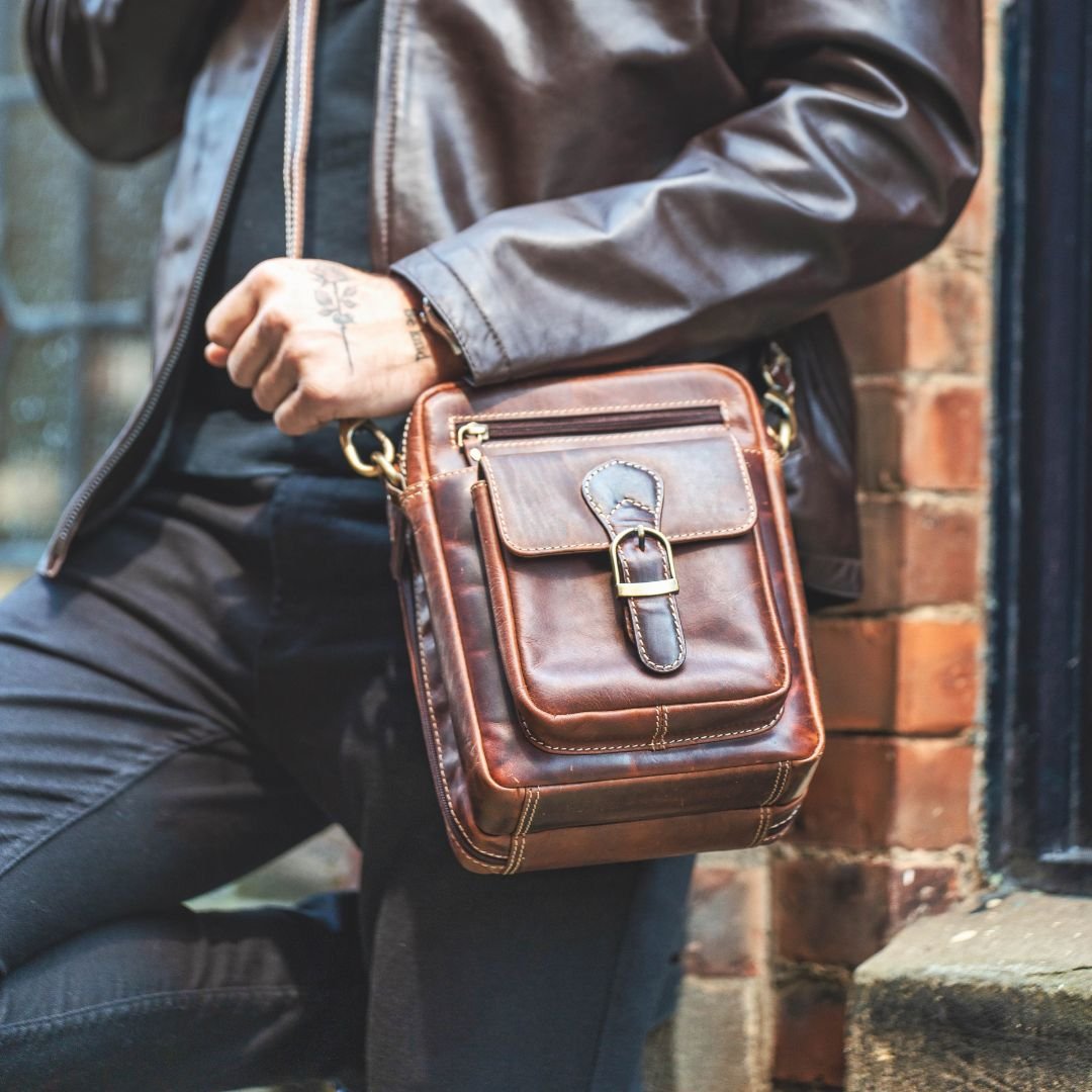 Leather Crossbody Messenger Bag Brown (3)