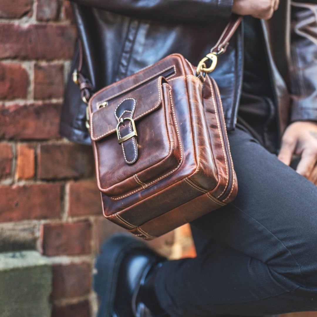 Leather Crossbody Messenger Bag Brown (4)