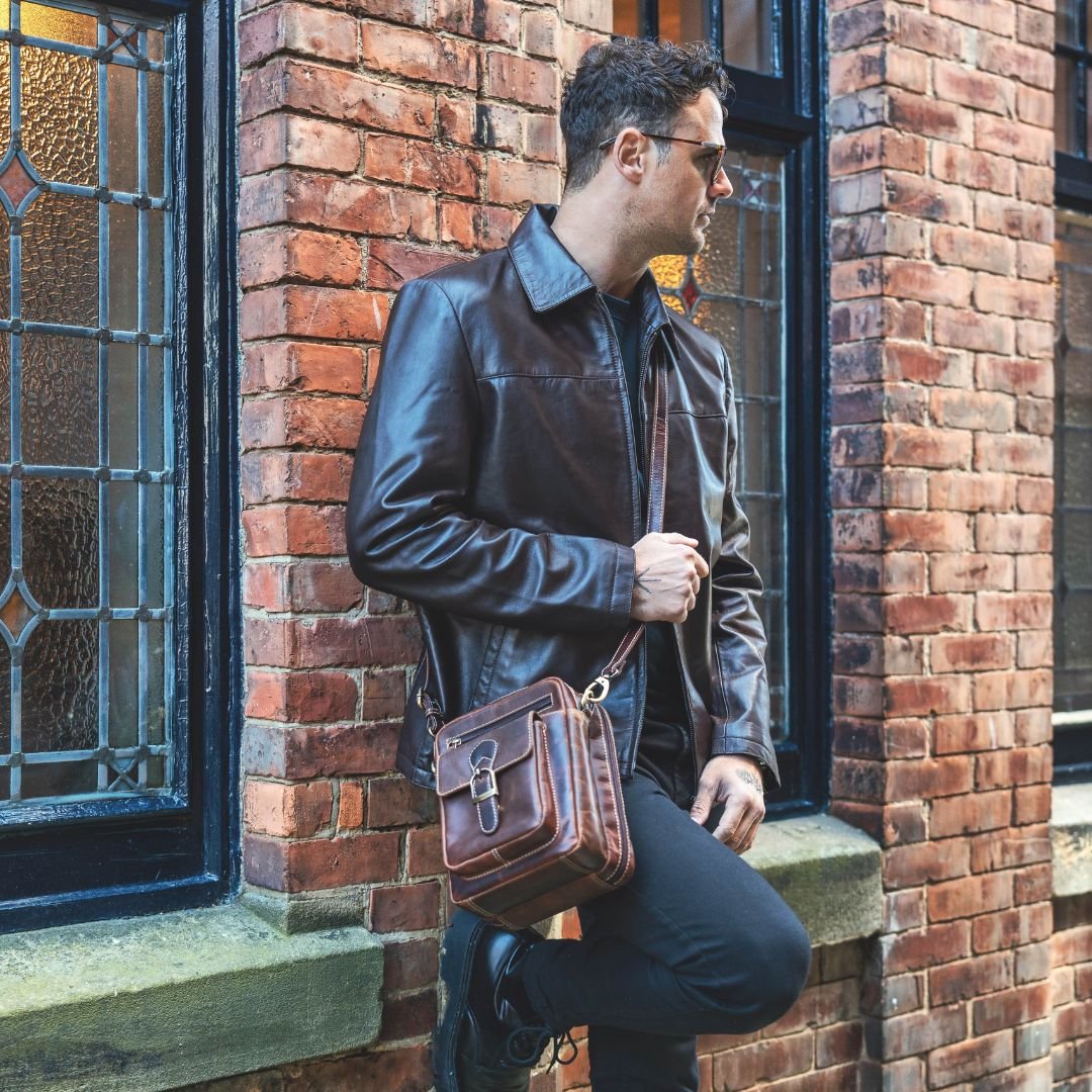 Leather Crossbody Messenger Bag Brown (5)