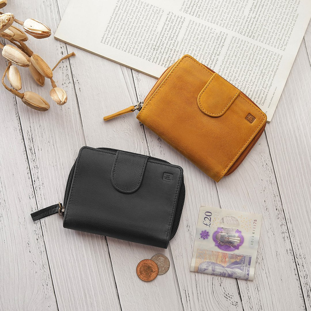 Black Leather Purse With Zip Columbia 1811 -8
