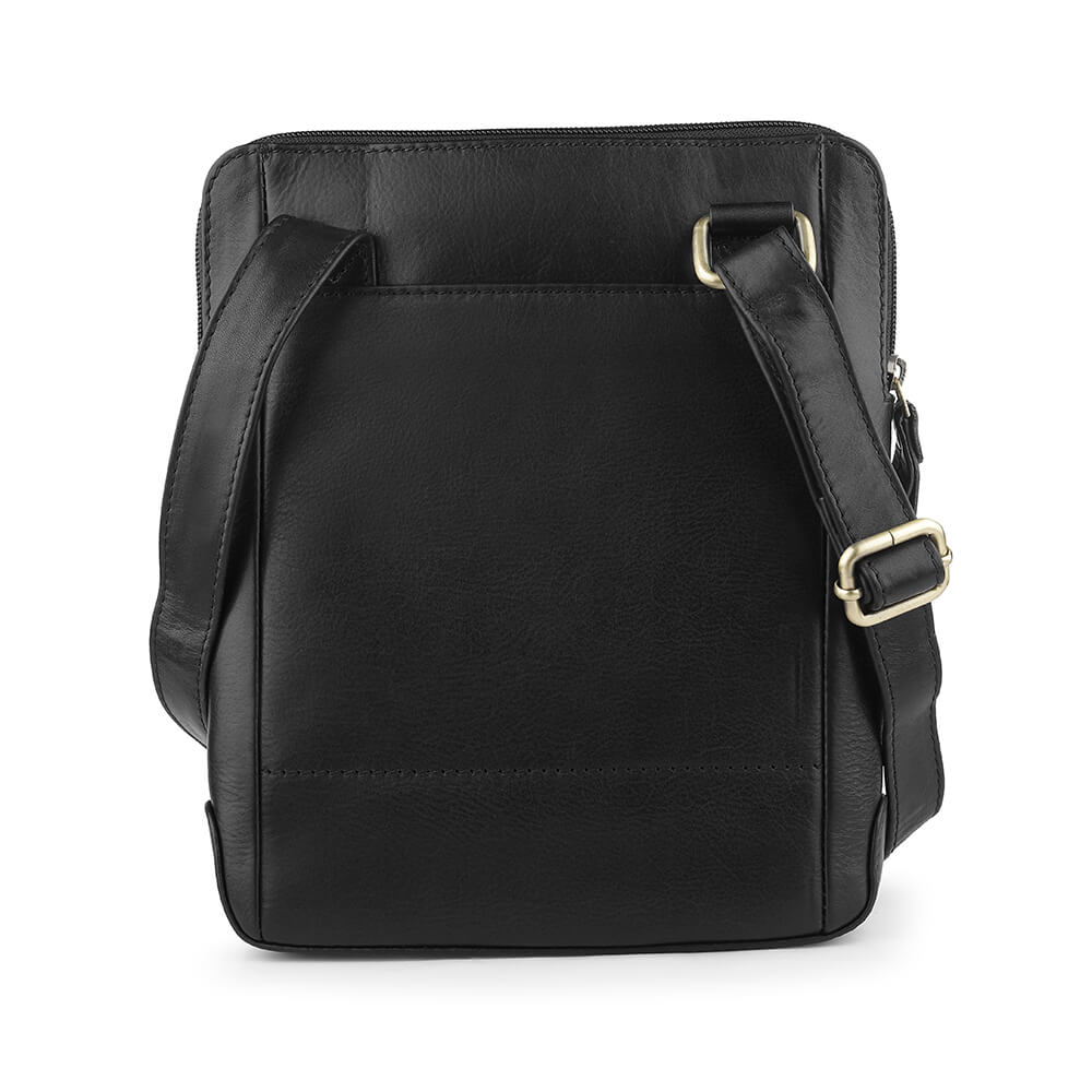 Medium Leather Messenger Bag - Matteo Tuscan