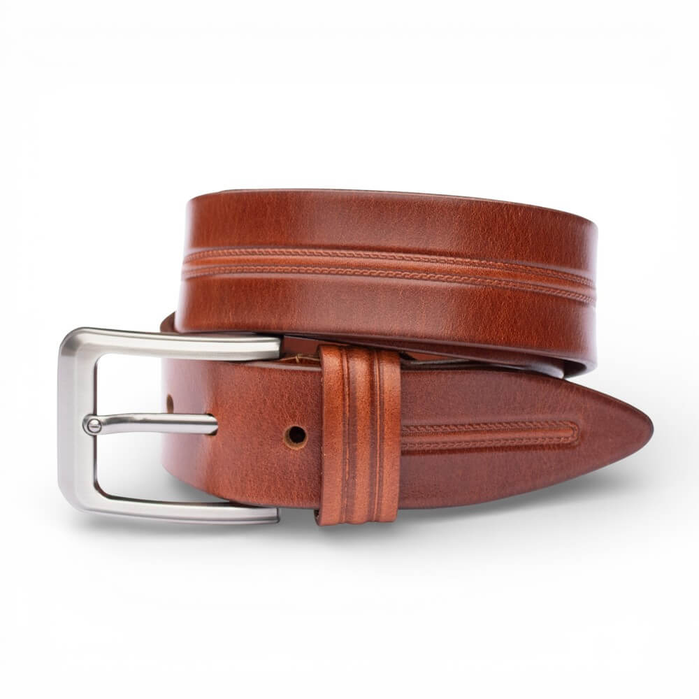 Men’s tan belt close-up buckle detail