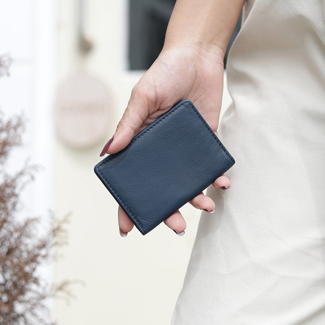 Navy Leather Travel Card Holder 710-5
