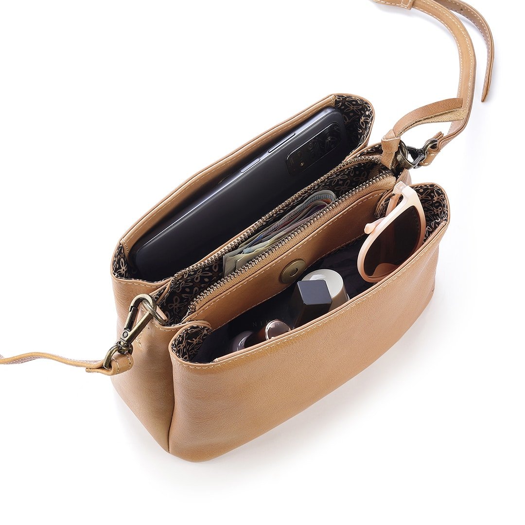 leather purses and handbags