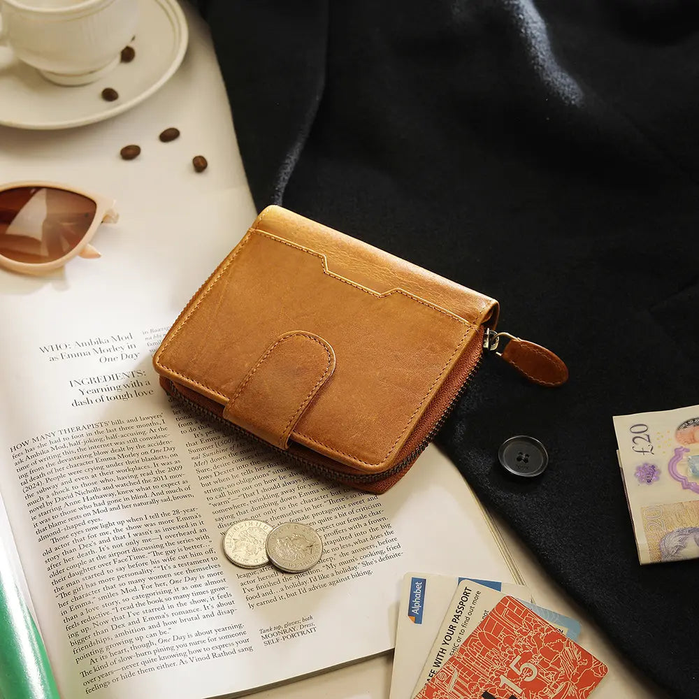 Tan Small Leather Purse Eterna Grace 06