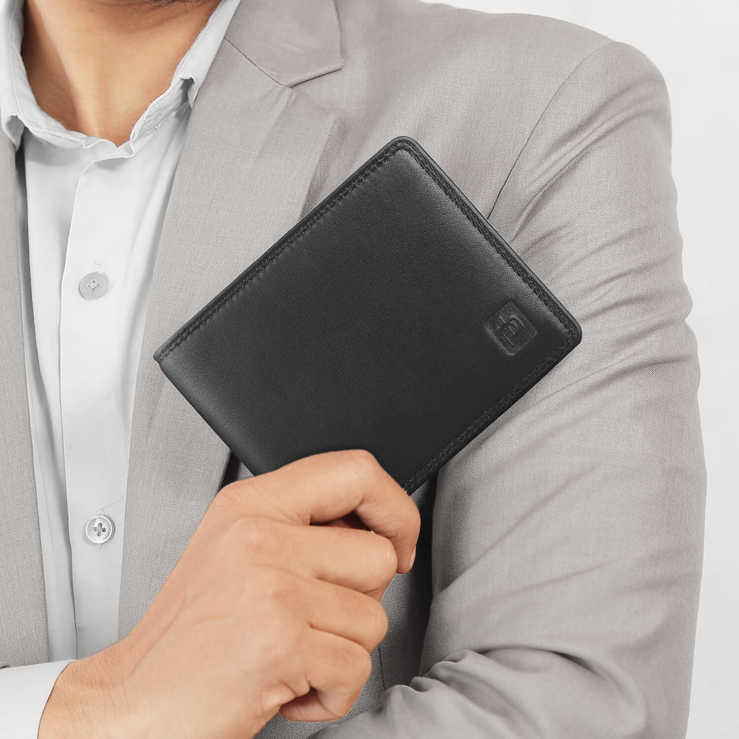 Trifold Luxury Leather Wallet with RFID Washington