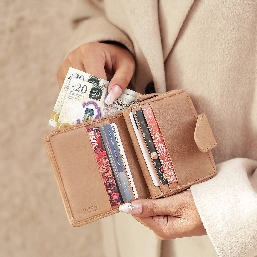 Washed Cancun Small Bifold Purse Gabriela – 1252 sand