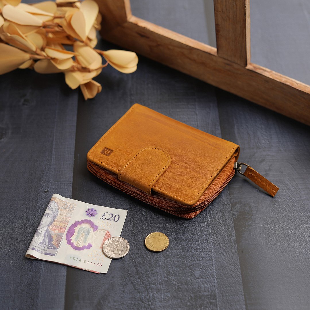 Yellow Leather Purse With Zip Columbia 1811 -12